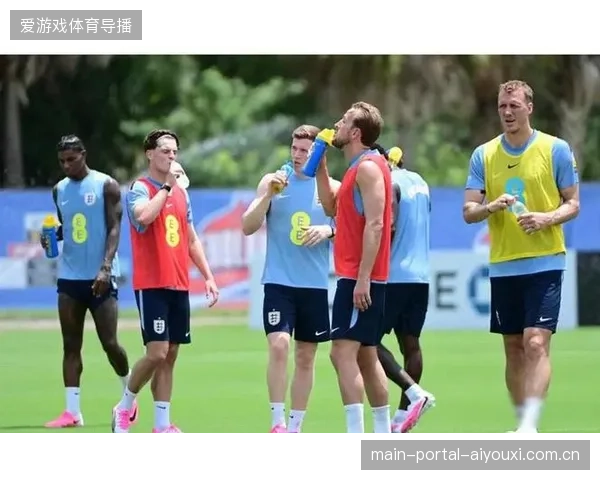 英格兰队启动十天高温适应性训练，运动科学团队介入球员生理监测
